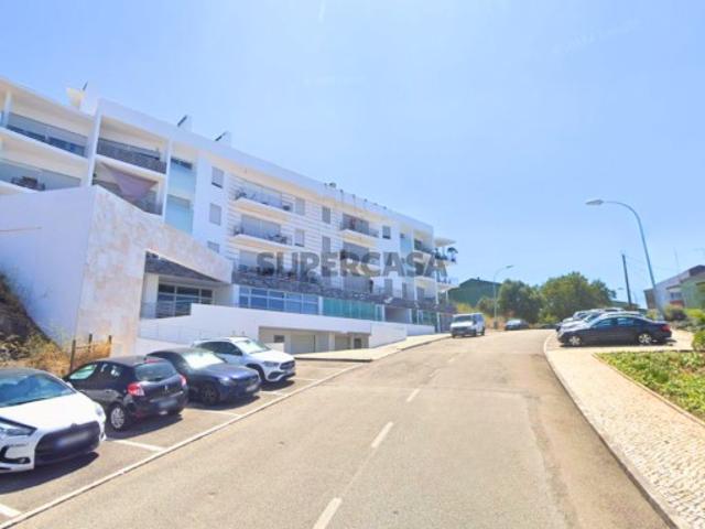 Espaço Comercial com 78m2 Elevado potencial de valorização