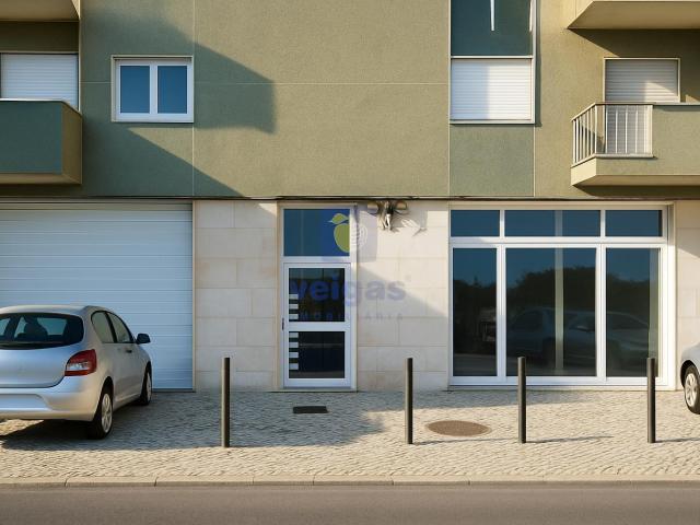 Espaço Comercial com 360 m² em Alverca do Ribatejo 360m² Alverca do Ribatejo e Sobralinho