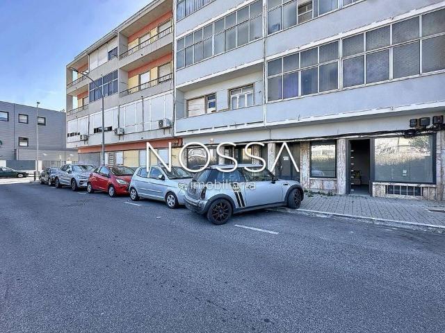 Espaço Comercial com Utilização Flexível | V. Nova – Amadora
