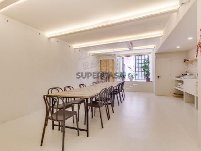 Espaço comercial em Misericórdia