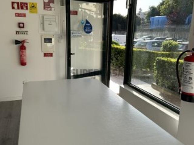 Espaço comercial em Moreira