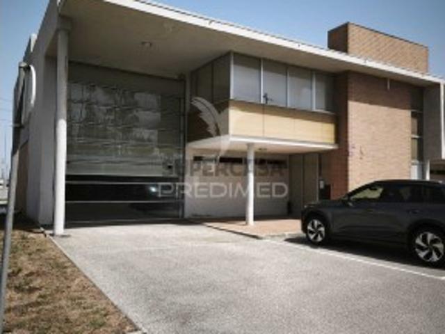 Espaço comercial em Albergaria a Velha e Valmaior