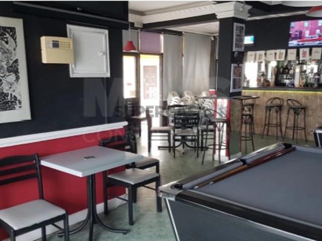 Espaço comercial em Albufeira e Olhos de Água