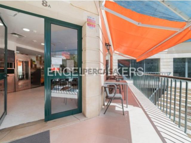 Espaço comercial em Algés