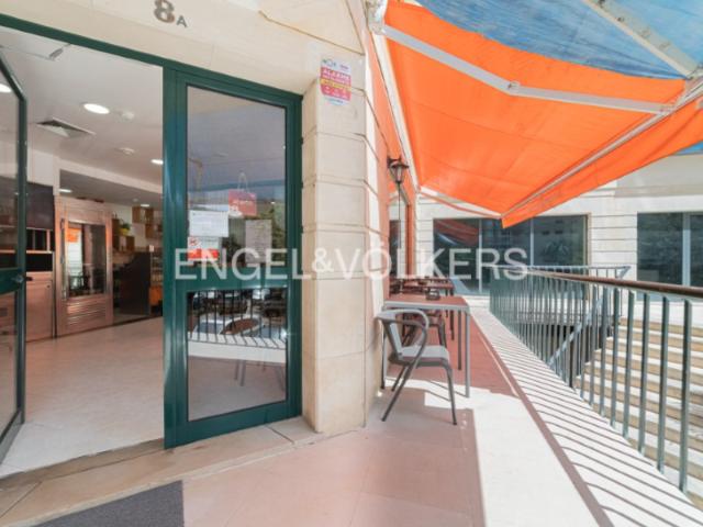 Espaço comercial em Algés