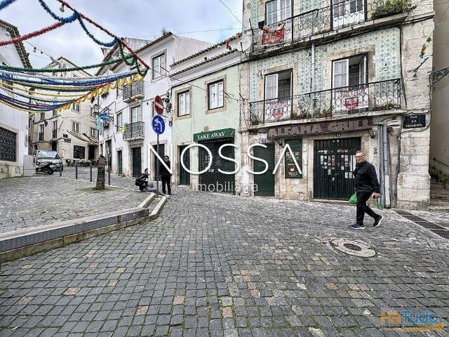 Espaço Comercial em Alfama | 26064072583