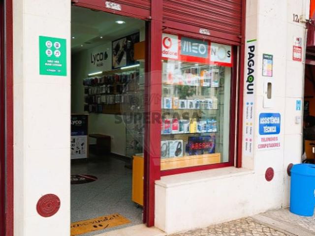 Espaço comercial em Almada, Cova da Piedade, Pragal e Cacilhas
