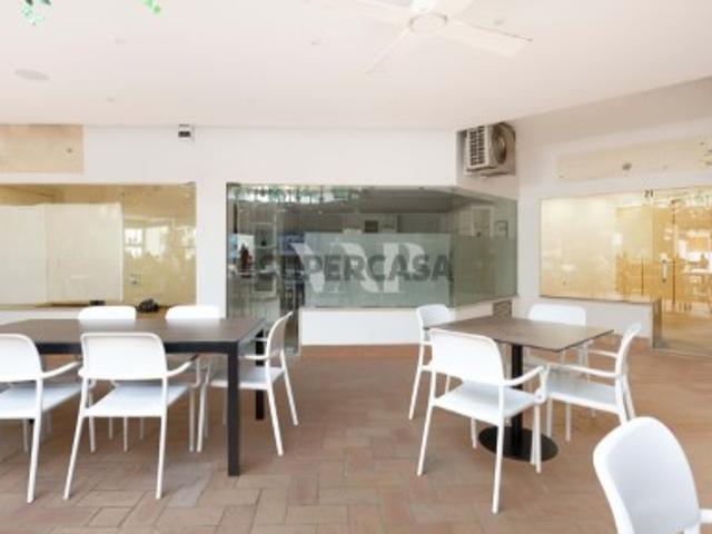 Espaço comercial em Almancil