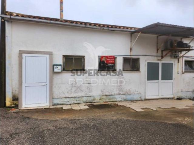 Espaço comercial em Amoreira