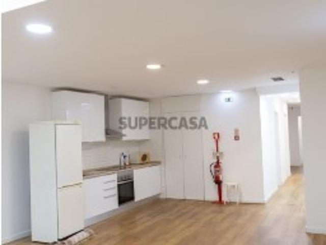 Espaço comercial em Arroios