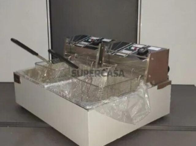 Espaço comercial em Creixomil