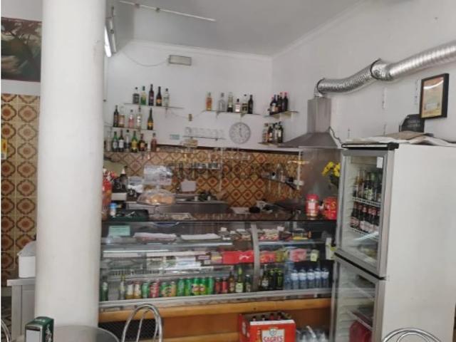 Espaço comercial em Falagueira Venda Nova