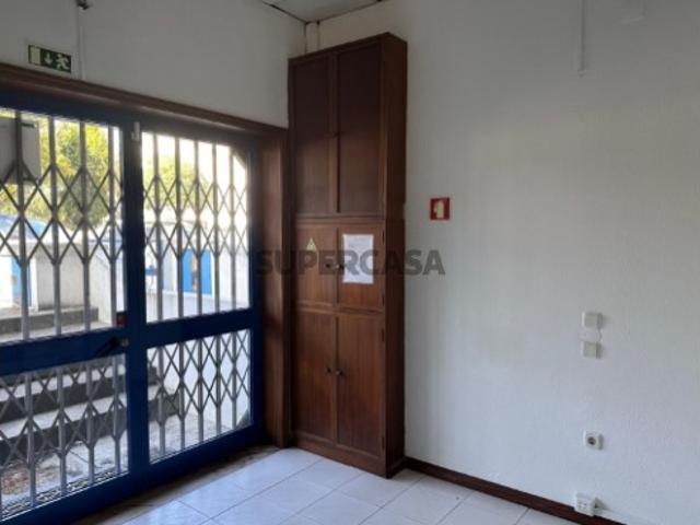 Espaço comercial em Cidade da Maia