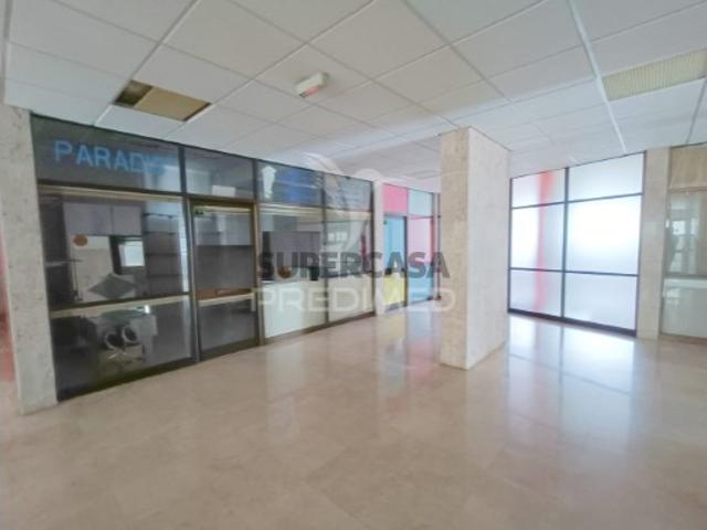 Espaço comercial em Fátima