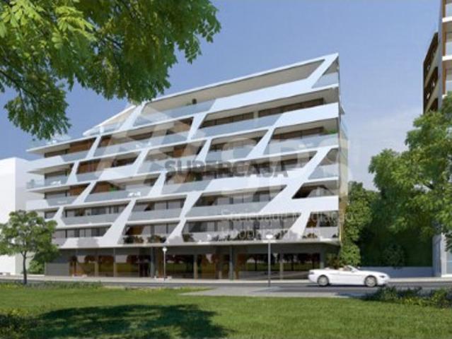 Espaço comercial em Glória e Vera Cruz
