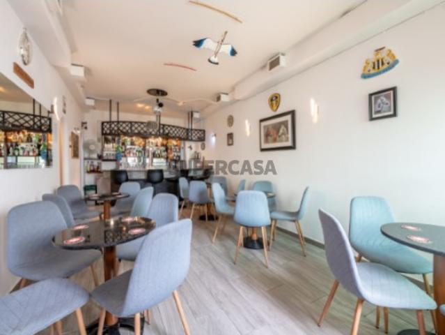 Espaço comercial em Luz
