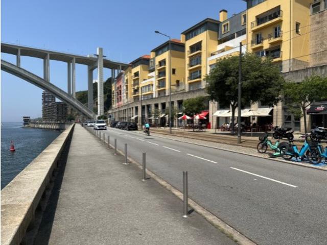 Espaço comercial em Lordelo do Ouro e Massarelos
