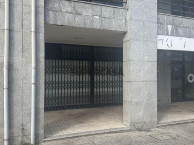 Espaço comercial em Pedroso