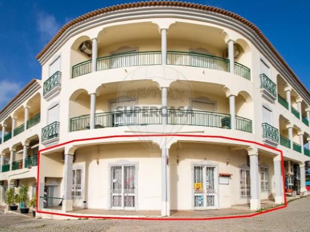Espaço comercial em Quarteira