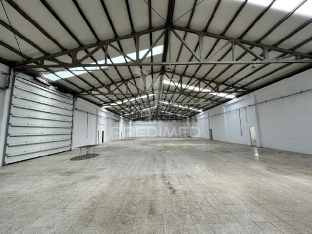 Espaço comercial em Rio de Moinhos
