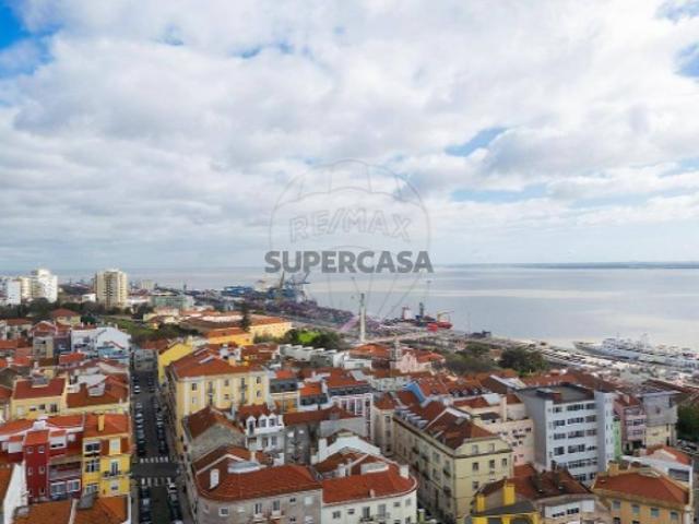 Espaço comercial em São Vicente