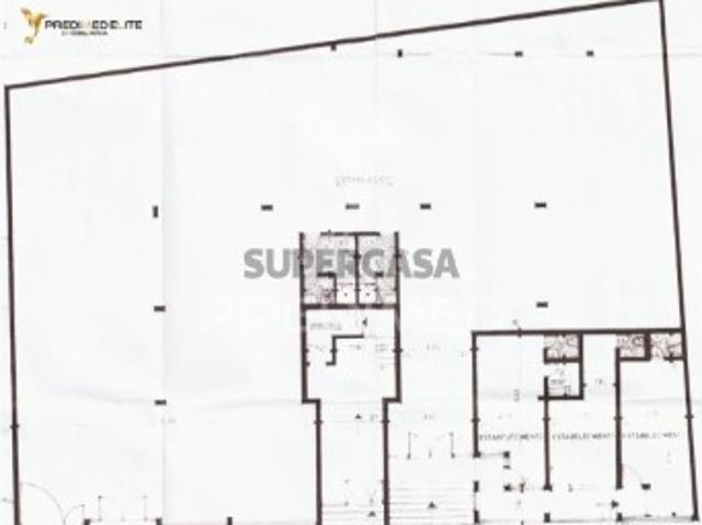 Espaço comercial em São Sebastião