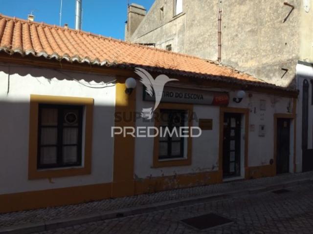 Espaço comercial em Santiago do Cacém, S.Cruz e S.Bartolomeu da Serra