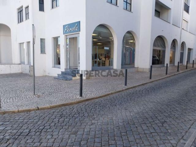 Espaço comercial em Santo Agostinho e São João Baptista e Santo Amador