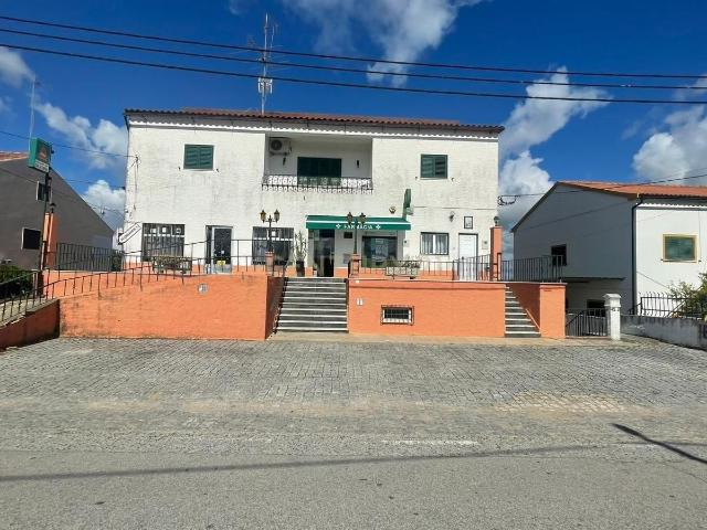 Espaço comercial, Ladoeiro, Idanha a Nova
