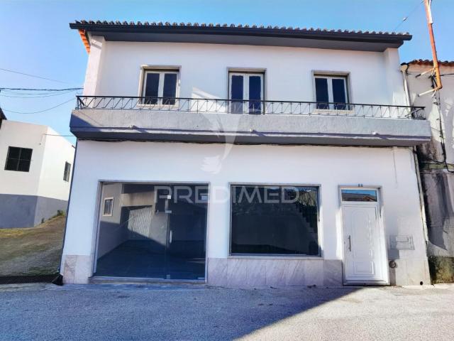 Espaço comercial para arrendamento! Amiais de Baixo / Santarém