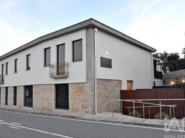 Espaço Comercial T8 em Navió e Vitorino dos Piães de 207,00. 207m² Navió e Vitorino dos Piães