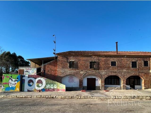 Espaço Comercial Único em Torres Vedras