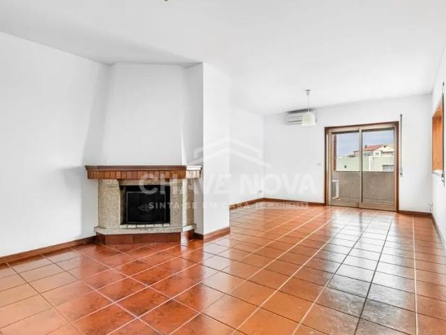 Espaçoso Apartamento T3 Lomar, Braga