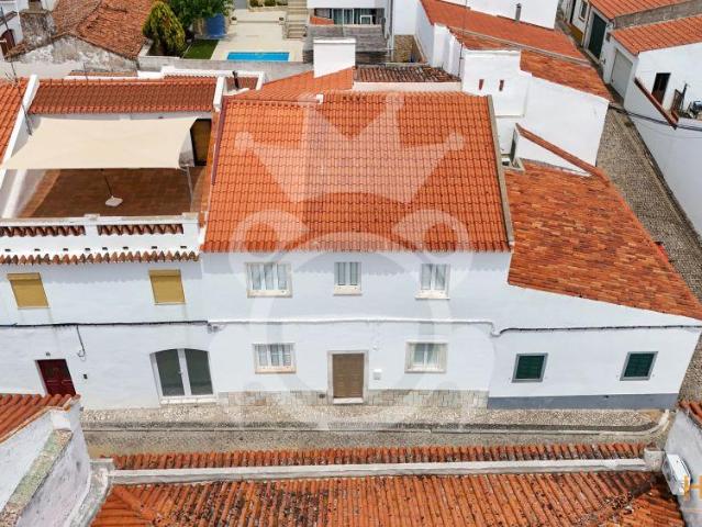 Espaço e Conforto, descubra este T3 em Portel | 26064091619