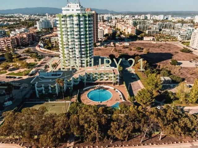 Espaço para Diversão – Empreendimento Três Castelos, Praia da Rocha, Portimão com 735 m²