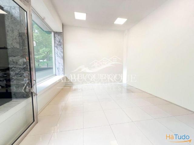 ESPAÇOS COMERCIAIS FUNCHAL | 26084057899