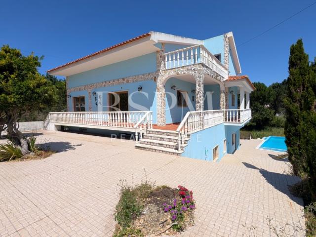 Espaçosa Vila Costeira com Anexo e Piscina Foz do Arelho