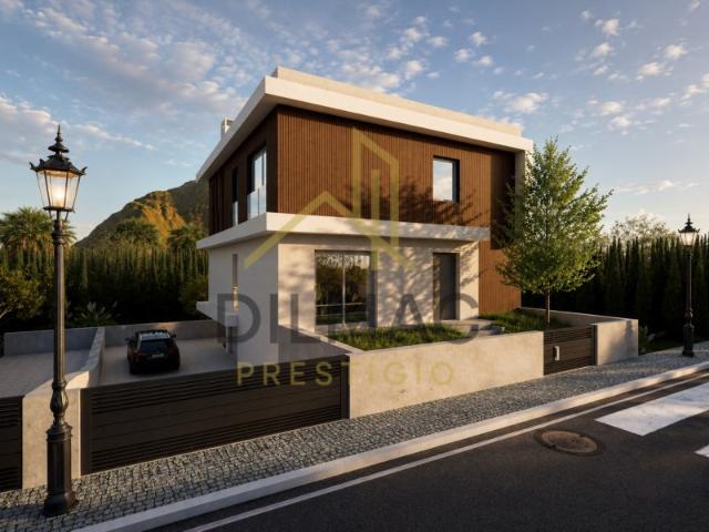 Espaçosa Moradia T4 c/ 310m² e 3 Suites | Design Moderno & Garagem Gigante