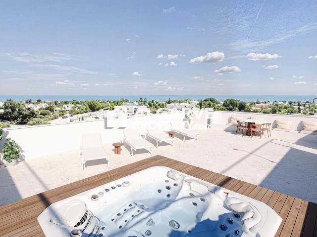 Espaçoso Apartamento T2 com Terraço Privado em Carvoeiro