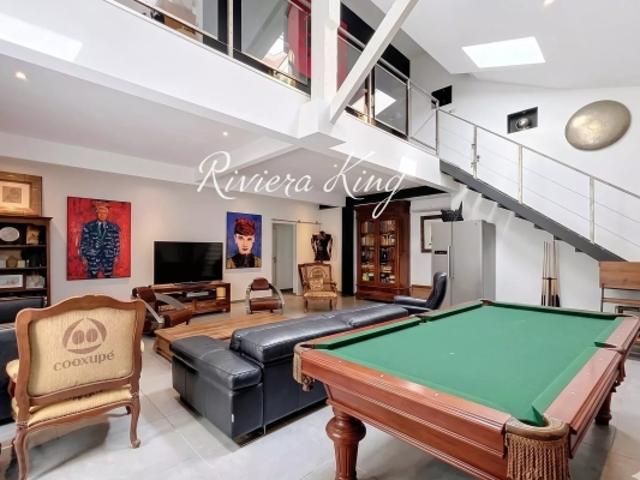Espace atypique Nice Port – Loft esprit atelier et galerie