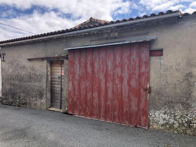 ESPACE DE STOCKAGE 40 m2
