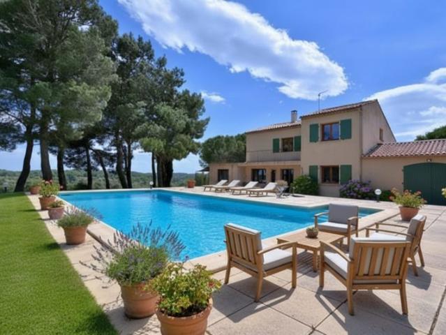 Espace et Nature: Villa avec Vue Panoramique sur les Collines