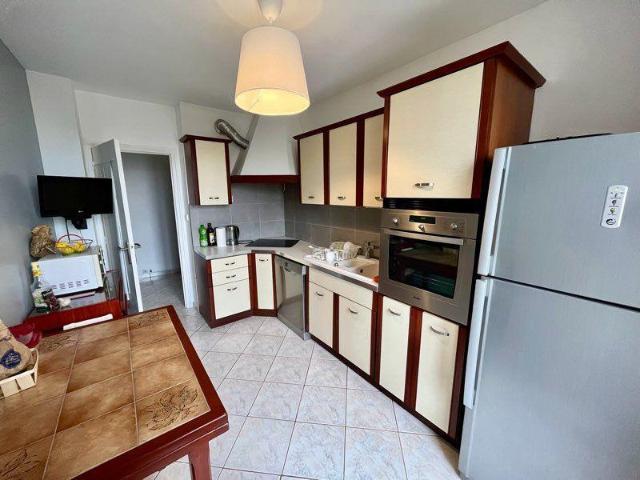Espace privatif meublé de 20 m² – Secteur Parilly