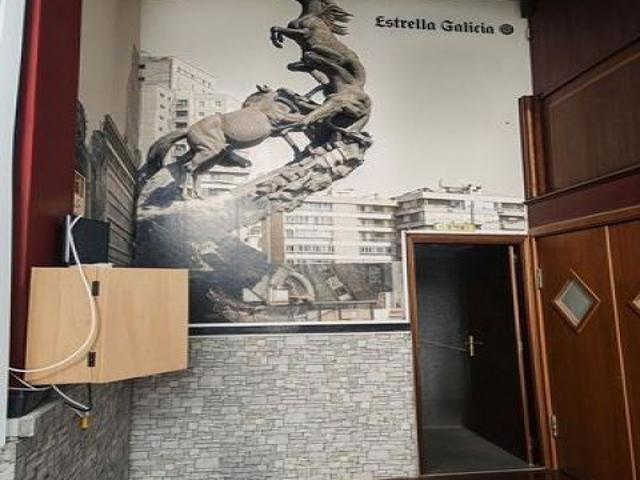 espacio comercial en Alquilar en Vigo. XZWZ T554