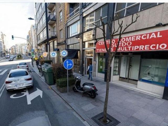 espacio comercial en Alquilar en Vigo. XZWZ T568