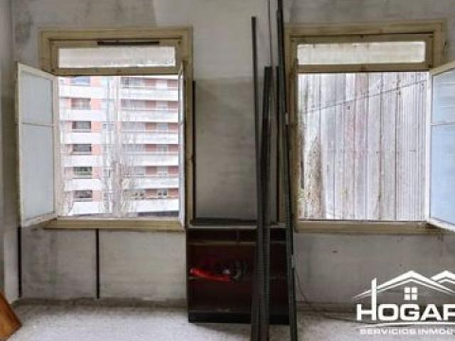 espacio comercial en Alquilar en Vigo. XZWZ T617