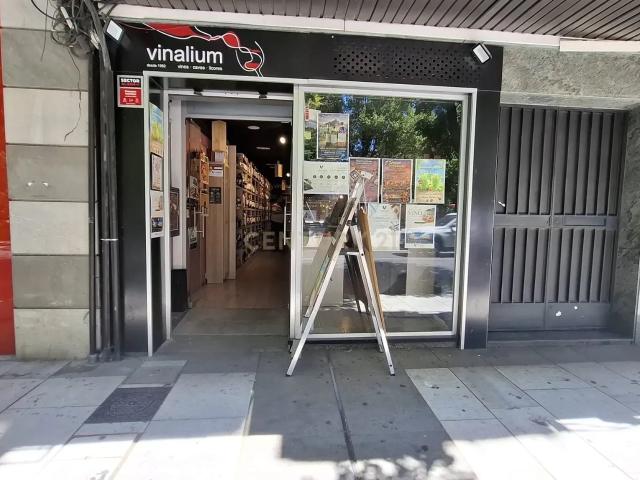Espacio Comercial en el Centro de Granada