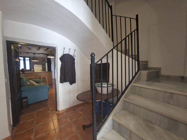 Espacio único en planta baja con historia – “Peña Cultural T. 317m² Huéscar