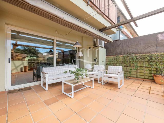 Espacioso Piso Con Terraza, Parking Y Trastero 133m² Palafrugell
