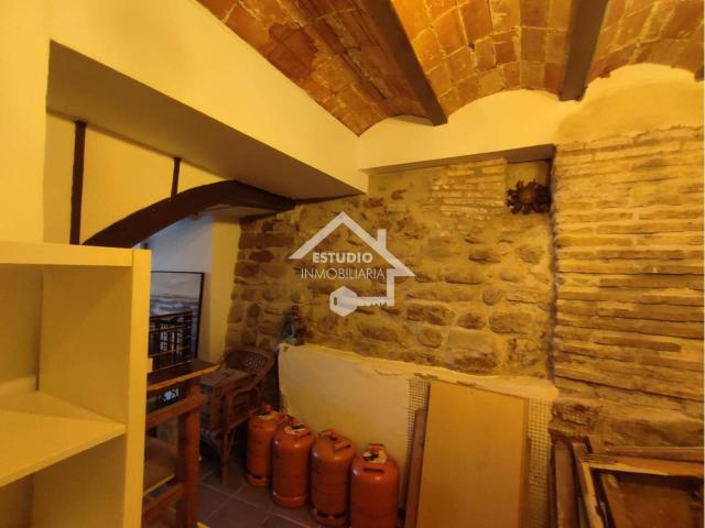 ESPACIOSA CASA EN NAVARRETE LA RIOJA